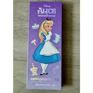 Disney Alice in Wonderland Complexion Palette